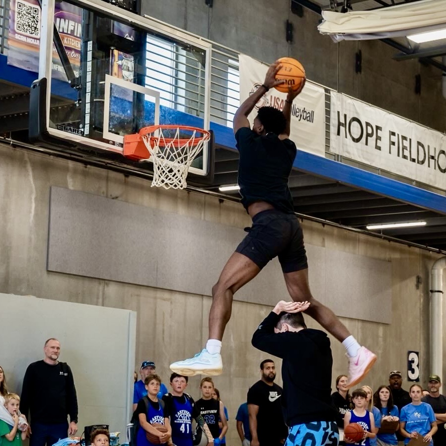 Dunk Shows